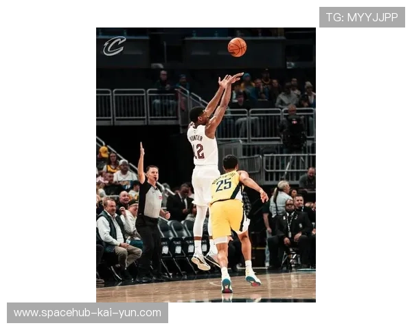 米切尔急停跳投命中，骑士在关键阶段稳住阵脚